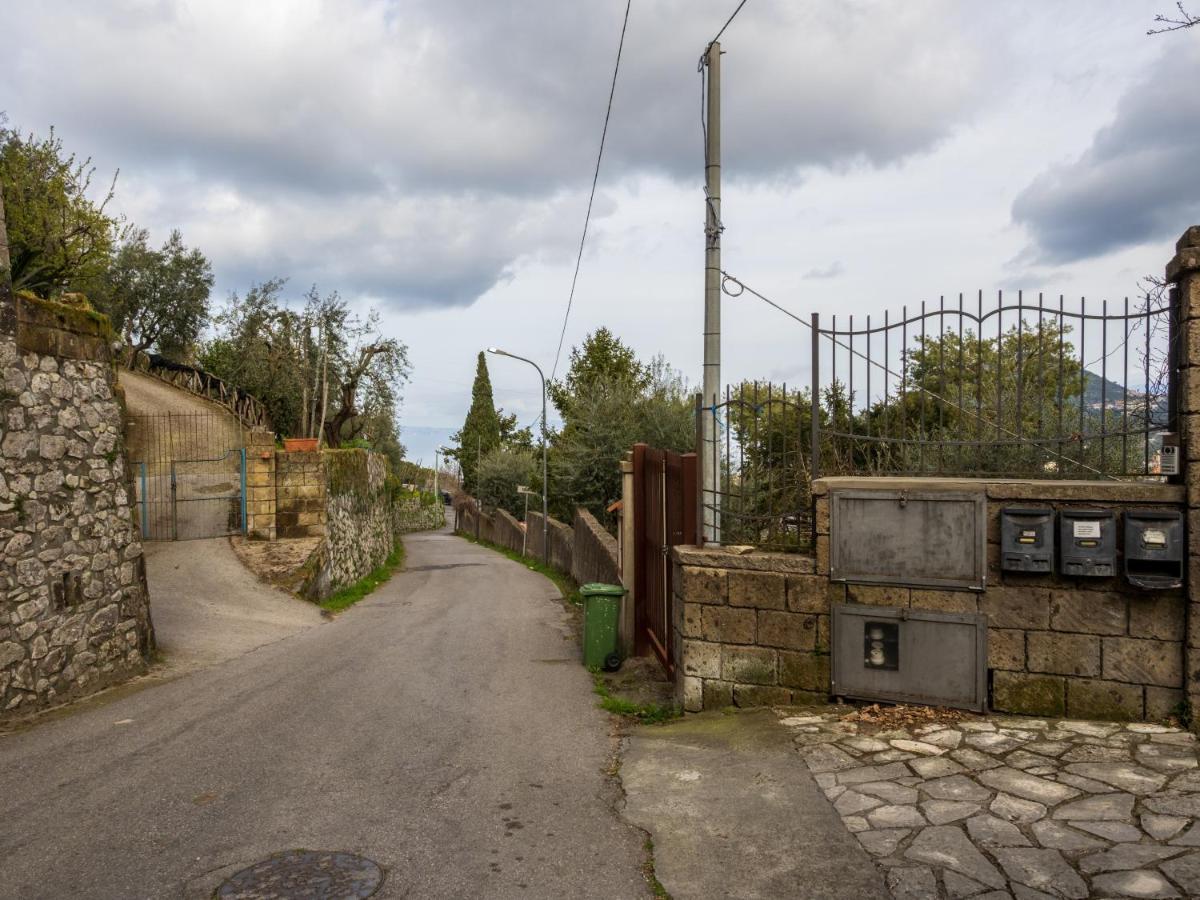 Villino Sally Sorrento Coast Пьяно-ди-Сорренто Экстерьер фото